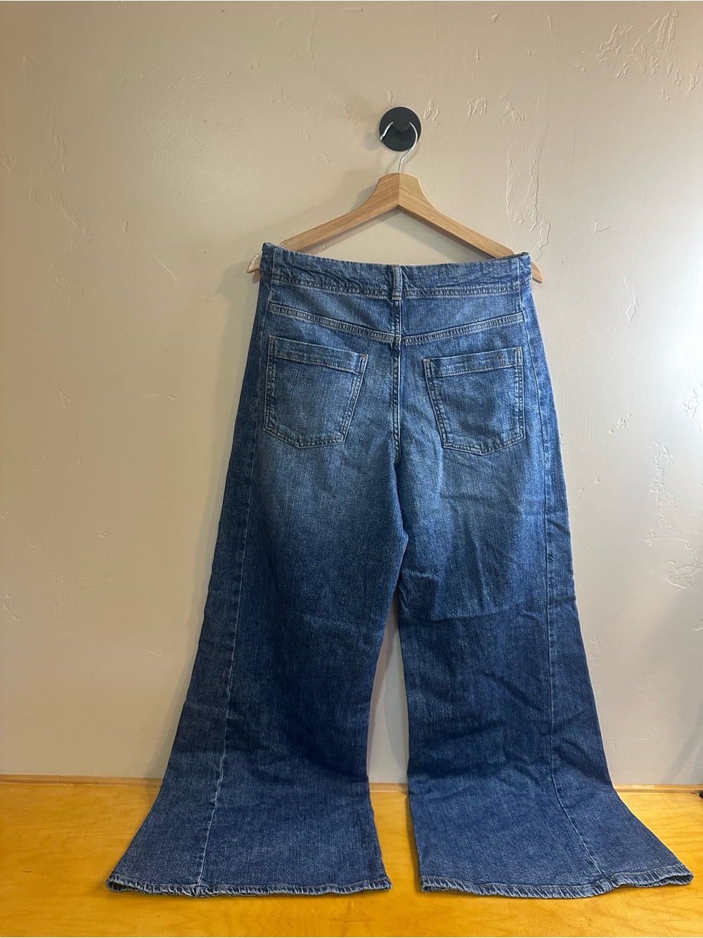 Pilcro Anthropologie Wide-Leg Flared Jeans Size 29 NWOT - Picture 8 of 8